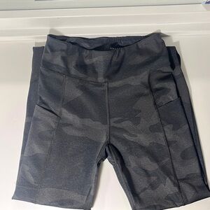 Aeropostale Camo leggings